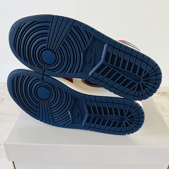 NIKE Air Jordan 1 Mid SE Gym Red/Sail/Light Iron Ore/Midnight Navy - US 7 - Picture 5 of 7